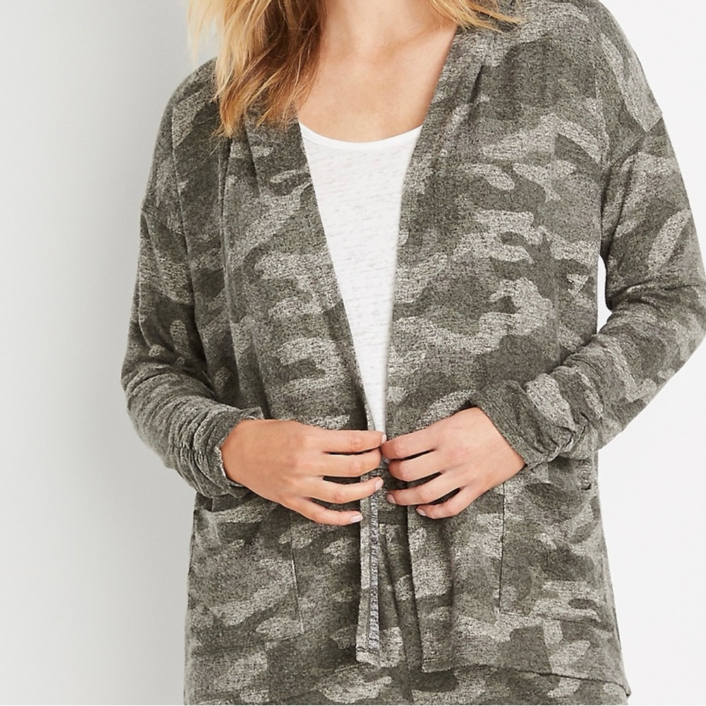 Maurices Camp Hooded Lounge Cardigan 2X